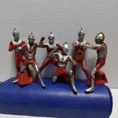 ガシャポン　HGウルトラマン シリーズ　フィギュア 6体セット