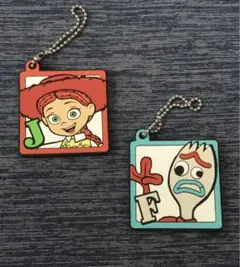 トイストーリー ラバーキーホルダー フォーキー＆ジェシー