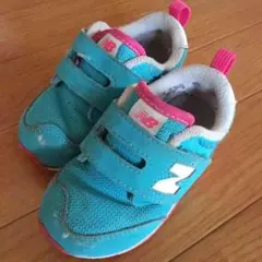 Item thumbnail for item 7e2bbc2a-af6d-43b8-b786-dcfc2ae83689