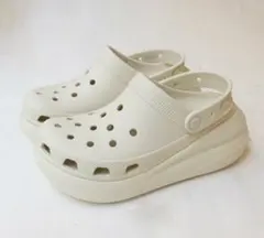 CROCS クラッシュ クロッグ 24cm M6 W8 厚底 サンダル ベージュのサムネイル
