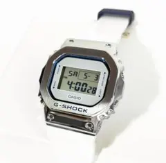 未使用G-Shock ジーショック GM-5600LC-7JF 腕時計CASIO