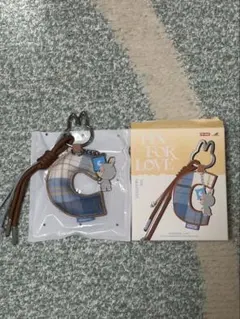 POP MART ラブブ　C キーホルダー