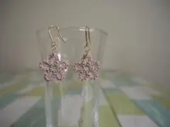 タティングレースのピアス　ピンク