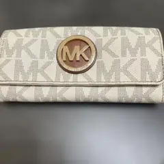 Michael Kors ロゴ入り長財布