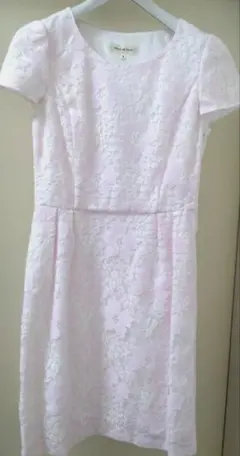 【値下げ！新品未使用】Début de Fioreピンク花柄レース半袖ワンピース