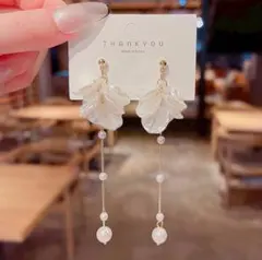 シェル 花びら ピアス イヤリング ウェディング 結婚式　パーテー 花嫁 韓国