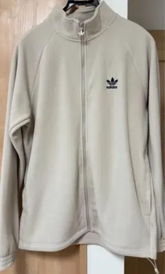 adidas フリースジャケット（未使用）