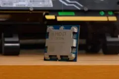 AMD Ryzen7 9700X