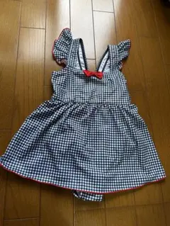 未使用　女の子　ギンガム　フリル　リボン　水着　110