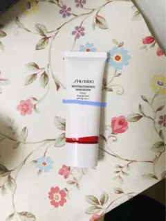 SHISEIDO 資生堂　エッセンス スキングロウ プライマー　下地