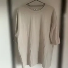 UNIQLO U XL ベージュ Tシャツ