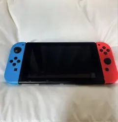 Nintendo Switch 本体 青/赤