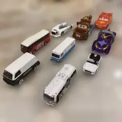 カーズ ミニカーセット ９台 トミー　ディズニーピクサー