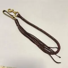 編み込みレザー ウォレットチェーン フリンジ付き 真鍮風金具　ウォレットロープ