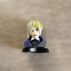 ツイステ　ヴィル・シェーンハイト　チョコエッグ　フィギュア