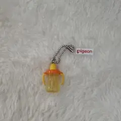 ピジョン　ガチャガチャ　ストローボトル