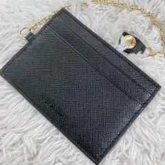 専用プラダ　サフィアーノレザー　ブラック　パスケース￼ IDウィンドウ付き