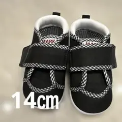 試着のみ　ベビースニーカー