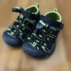 KEEN 水陸両用サンダル 15cm ブラック ライムグリーンのサムネイル