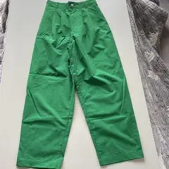 カジュアル 緑 パンツ ゴムウエスト