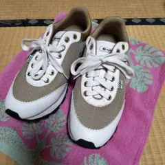 agile（ルコラインセカンドBrand）スニーカー