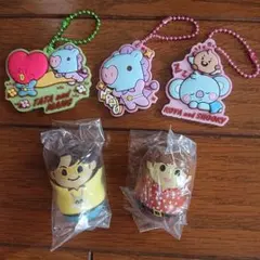 BT21ぷっくり半立体ラバーマスコット×3個とBTSクーナッツ×2個