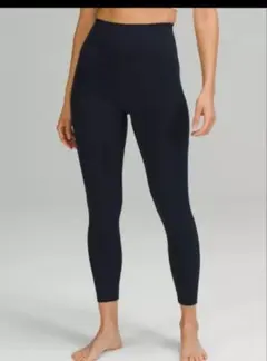 ルルレモン lululemon　アラインAlign　レギンス　サイズ4のサムネイル