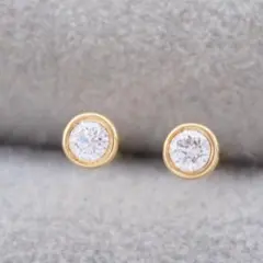 ティファニー バイザヤード ピアス 0.14×2 0.28ct - メルカリ