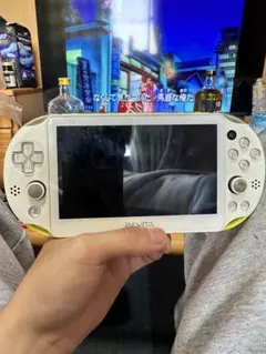 PS Vita 本体 ホワイト/イエロー