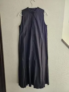 ZARAザラ　ノーカラー　プリーツ切り替えロングワンピース　未使用タグ付きXS