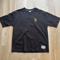 MLB公式 サンディエゴパドレス ロゴ刺繍 Tシャツ Lサイズ