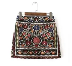 ZARA☆美品☆刺繍フラワーデザインスカート