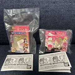 バンダイ プリキュア　キーホルダー　パッケージ　2個セット　ガチャガチャ