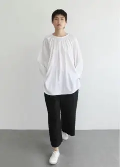 mochiドルマンスリーブブラウス　ホワイトサイズ1 新品