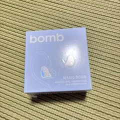 破格‼️即日発送‼️【未開封・新品未使用】ILLIT bomb イヤモニ風イヤホン illit アイリット bomb イヤモニ風 イヤホン トレカ CD 未開封