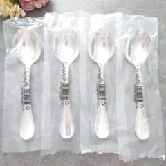 Item thumbnail for item 76038703-e767-4bc8-87ff-72759e3d8284