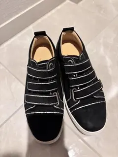 ルブタン　黒 スエード ストラップ スニーカー