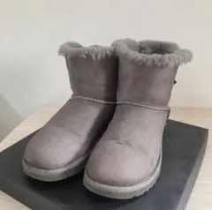UGG ムートンブーツ グレー リボン付き サイズ6