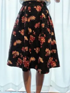 NATURAL BEAUTY BASIC ジャガードフラワープリントスカート