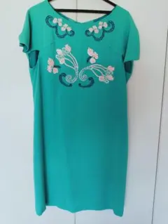 sunauna刺繍ワンピース