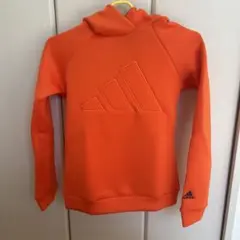 adidas ビックロゴパーカー　新品タグ付き