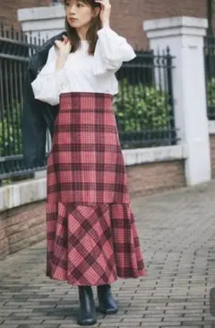 ノスタルジア　赤 チェック マーメイドスカート
