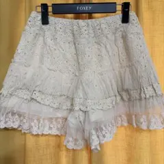 アイボリー 4段フリル　ショートパンツ　L 美品　平成姫系　リズリサ系フェアリー