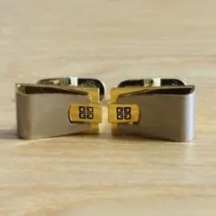 GIVENCHY ジバンシィ　カフスリンク　カブスボタン　スーツ　STAR 美品 GIVENCHY（ジバンシィ） □美品□ ヴィンテージ カフスボタン
