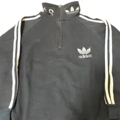 adidas ハーフジップ トレーナー 黒
