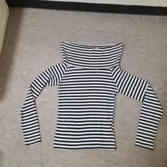 INGNI オフショルダー黒白ストライプニット