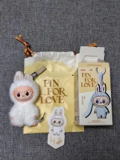 イニシャルラブブ H POPMART