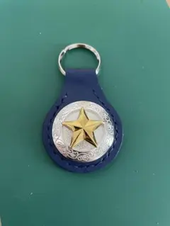 ハンドメイド　スターコンチョキーホルダー（大）　牛革　本革　ネイビー