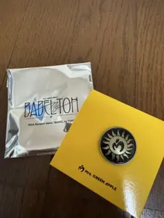 Mrs. GREEN APPLE BABEL no TOH ピンバッジ