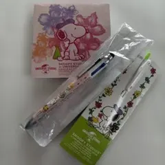 신품 미사용 · 비매품 スヌーピー 文房具セット メモ帳 4色ボールペン 日本生命
